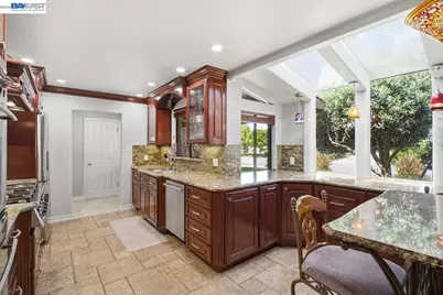 4858 Sterling Dr, Fremont, CA 94536 - Photo 5
