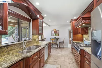 4858 Sterling Dr, Fremont, CA 94536 - Photo 7