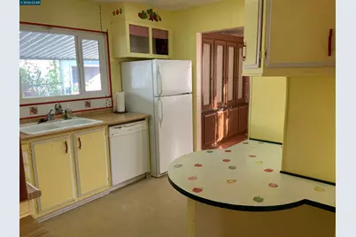 202 Queens Way, Pittsburg, CA 94565 - Photo 15