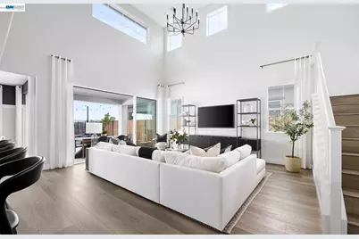 310 Hemingway Lane, Discovery Bay, CA 94505 - Photo 5