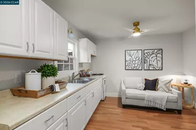 1724 Alhambra Ave, Martinez, CA 94553 - Photo 27