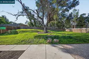 2481 Casa Way, Walnut Creek, CA 94597 - Photo 35