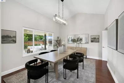 3787 Oakes Dr, Hayward, CA 94542 - Photo 23
