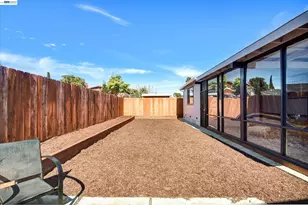 147 Wisteria Dr, East Palo Alto, CA 94303 - Photo 27