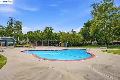 4231 Dubhe Ct, Concord, CA 94521 - Photo 37