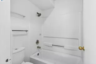 535 Pierce St, Albany, CA 94706 - Photo 47