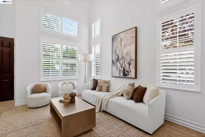192 Mayhew Way, Walnut Creek, CA 94597 - Photo 5