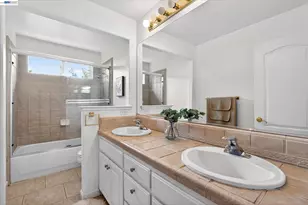 192 Mayhew Way, Walnut Creek, CA 94597 - Photo 27