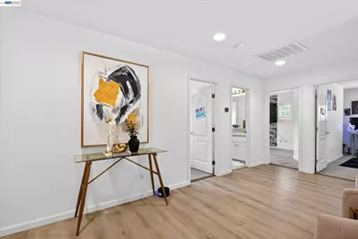 192 Mayhew Way, Walnut Creek, CA 94597 - Photo 19