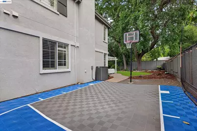 192 Mayhew Way, Walnut Creek, CA 94597 - Photo 35