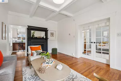 608 58th St, Oakland, CA 94609 - Photo 9