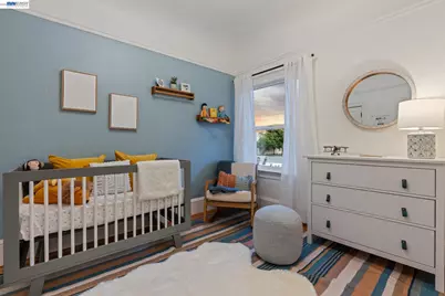 608 58th St, Oakland, CA 94609 - Photo 45