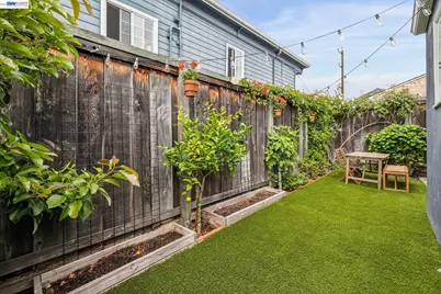 608 58th St, Oakland, CA 94609 - Photo 33