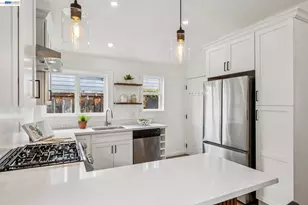 608 58th St, Oakland, CA 94609 - Photo 11
