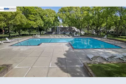 5360 Brookside Ct, Pleasanton, CA 94588 - Photo 25