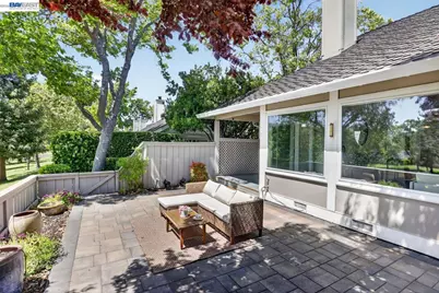 531 Silver Lake Dr, Danville, CA 94526 - Photo 33