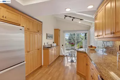 531 Silver Lake Dr, Danville, CA 94526 - Photo 15