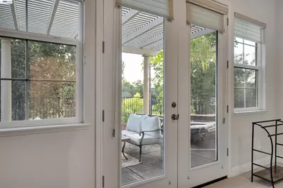 9385 Pinehurst Dr, Roseville, CA 95747 - Photo 23