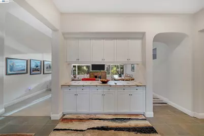 9385 Pinehurst Dr, Roseville, CA 95747 - Photo 13