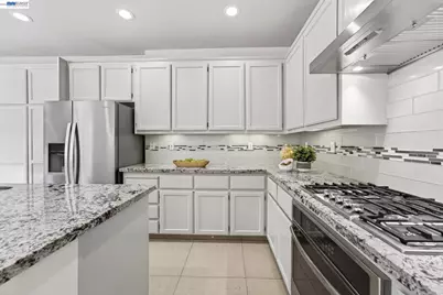 34517 Windflower Ln, Union City, CA 94587 - Photo 19