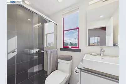 2932 Filbert St #2, Oakland, CA 94608 - Photo 21