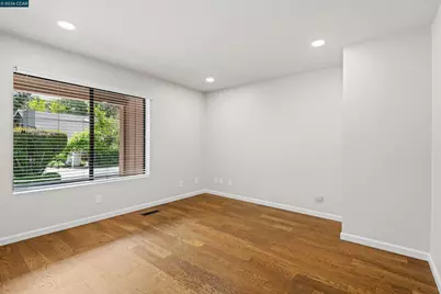 112 Richard Ln, Walnut Creek, CA 94595 - Photo 23