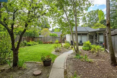 120 Richard Ln, Walnut Creek, CA 94595 - Photo 7
