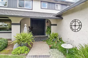 3113 Creekmore Way, San Jose, CA 95148 - Photo 5