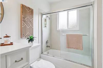3113 Creekmore Way, San Jose, CA 95148 - Photo 43