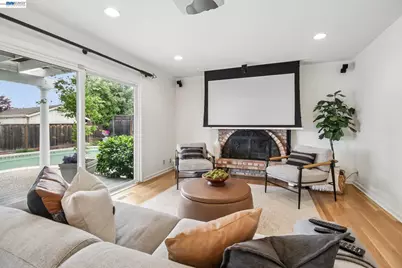 3113 Creekmore Way, San Jose, CA 95148 - Photo 17