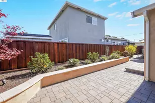 24654 Broadmore Ave, Hayward, CA 94544 - Photo 29