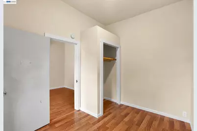 502 Lewis St, Oakland, CA 94607 - Photo 9
