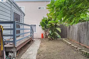 502 Lewis St, Oakland, CA 94607 - Photo 19