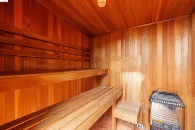 1735 Tenth St, Berkeley, CA 94710 - Photo 47
