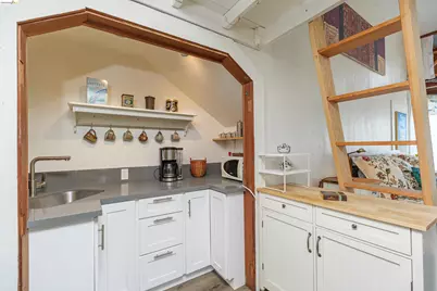 1735 Tenth St, Berkeley, CA 94710 - Photo 25