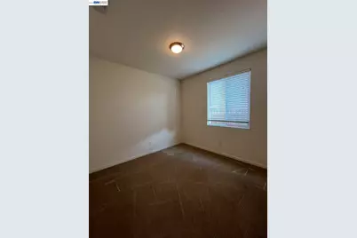 10420 Gianna Ct, Stockton, CA 95209 - Photo 17