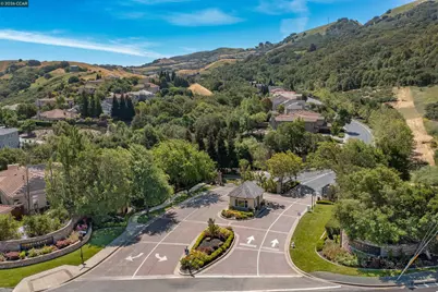 243 Lyndhurst Pl, San Ramon, CA 94583 - Photo 7