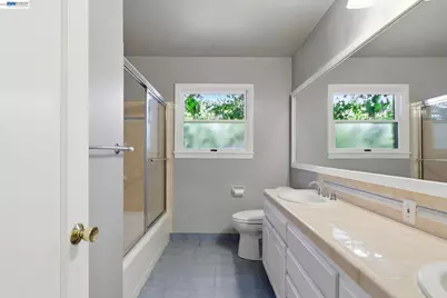 1130 Normandy Dr, Campbell, CA 95008 - Photo 29
