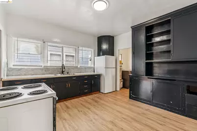 2334 McKinley Ave, Berkeley, CA 94703 - Photo 15