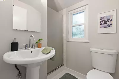 15555 Tilden St, San Leandro, CA 94579 - Photo 19