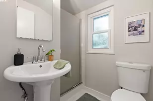 15555 Tilden St, San Leandro, CA 94579 - Photo 19