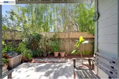 1486 Adeline St, Oakland, CA 94607 - Photo 25