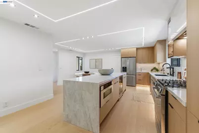 4688 Wildwood Park Ct., Fremont, CA 94538 - Photo 7