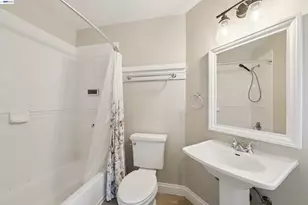 5400 Mountain Blvd, Oakland, CA 94619 - Photo 11