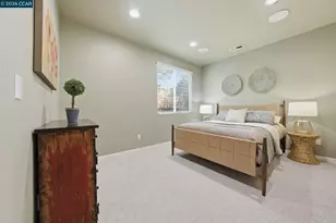 1248 Oak Knoll Dr, Concord, CA 94521 - Photo 43