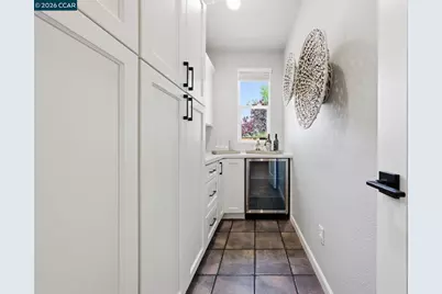 1248 Oak Knoll Dr, Concord, CA 94521 - Photo 67