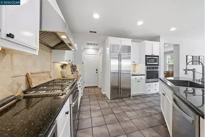 1248 Oak Knoll Dr, Concord, CA 94521 - Photo 25
