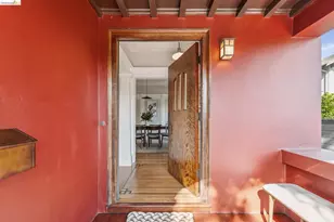 6004 Auburn Ave, Oakland, CA 94618 - Photo 5