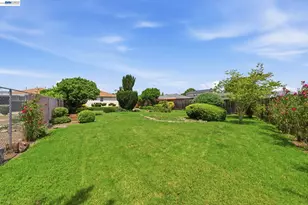 1762 Via Redondo, San Lorenzo, CA 94580 - Photo 33