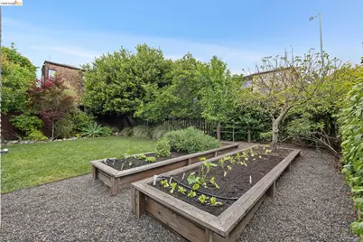 1733 Milvia, Berkeley, CA 94709 - Photo 67